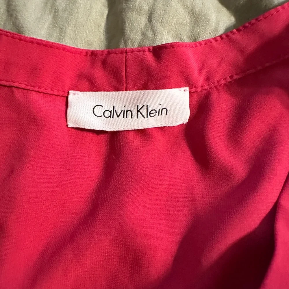 Calvin Klein PL blouse. - Picture 3 of 7